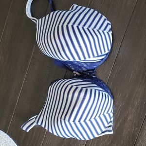 Cacique 38H Lightly Lined Full Coverage Bra